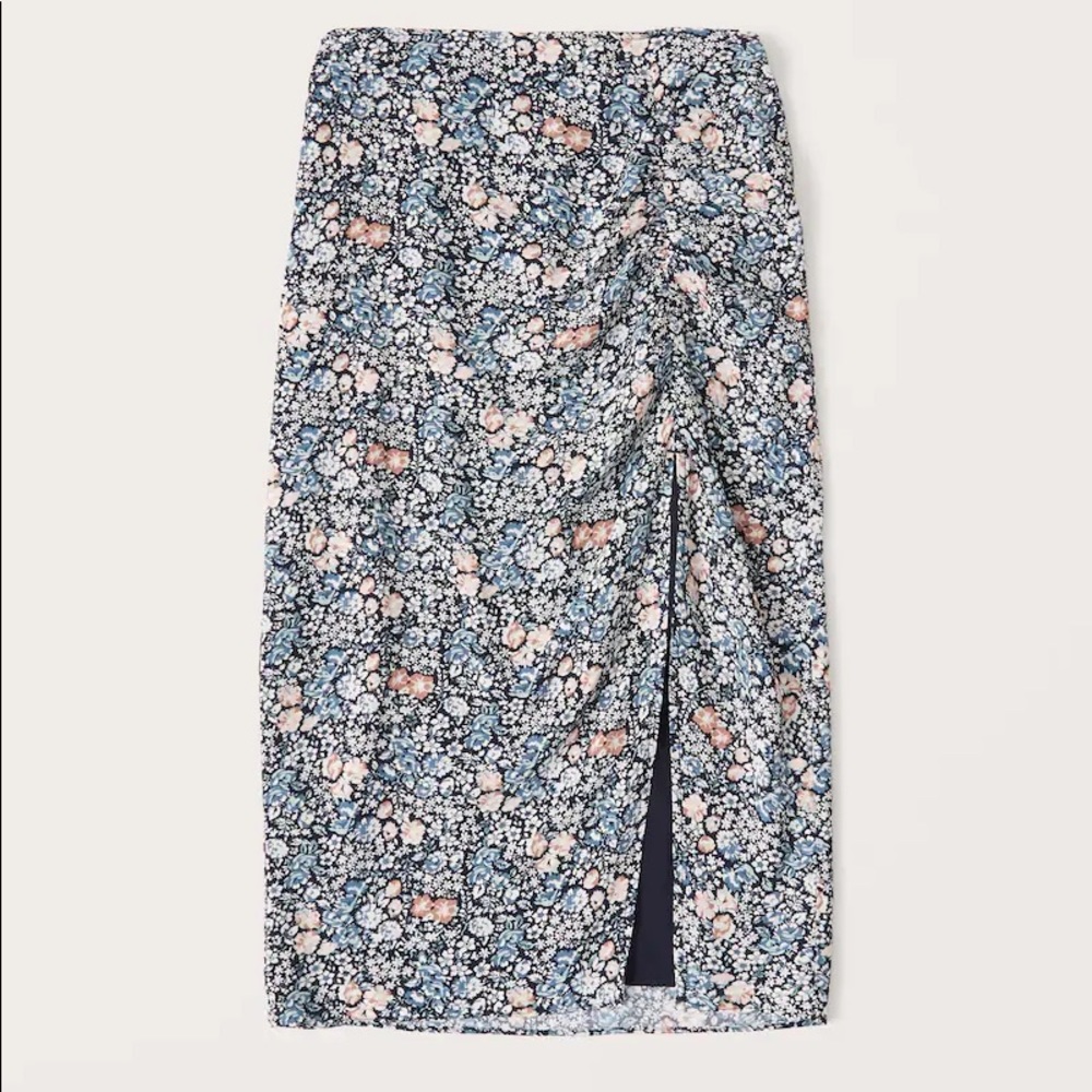 A&F Cinched Midi Skirt in Navy Blue Floral NWT
